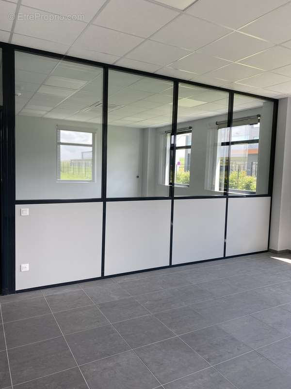 Bureaux à Louer - photo 5
