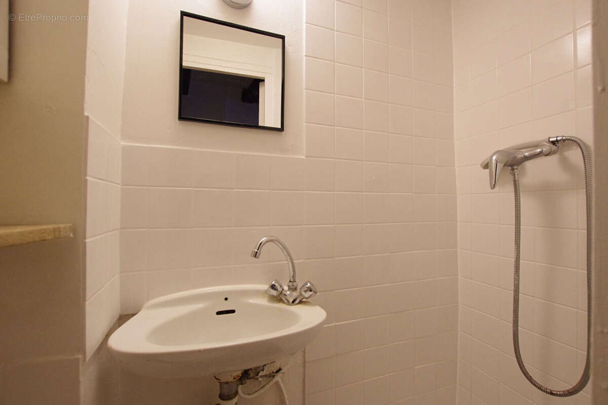 Appartement à PARIS-2E