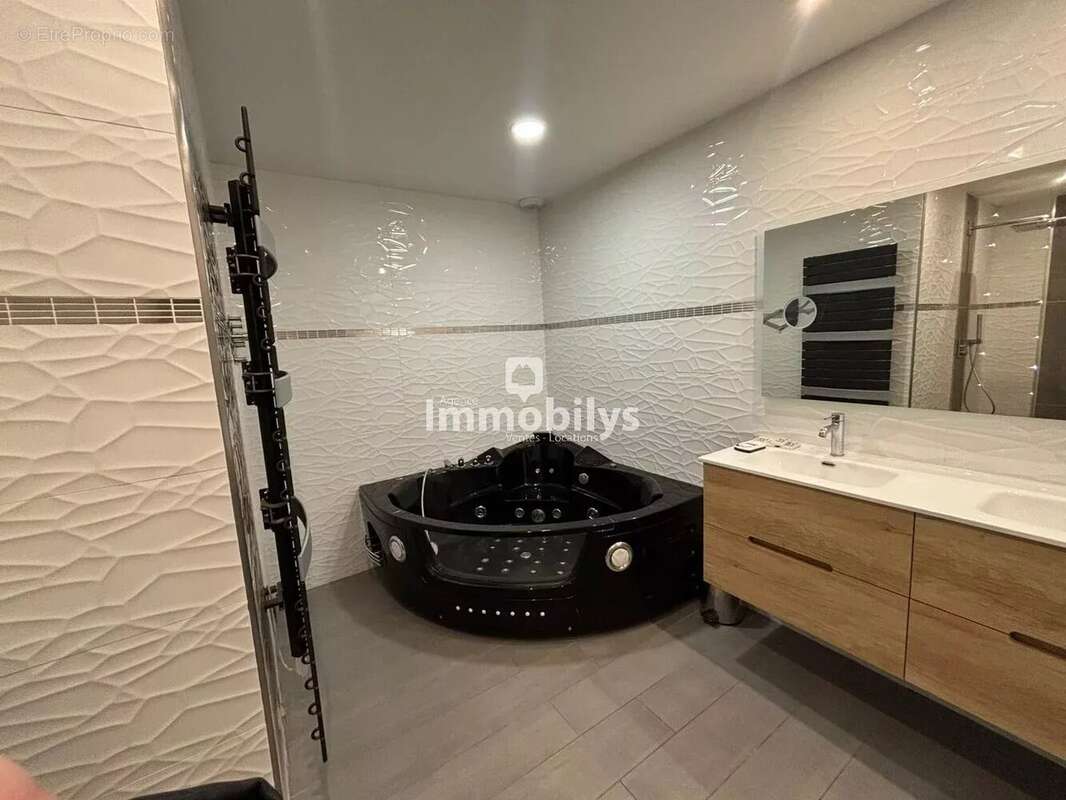 Maison à SIN-LE-NOBLE