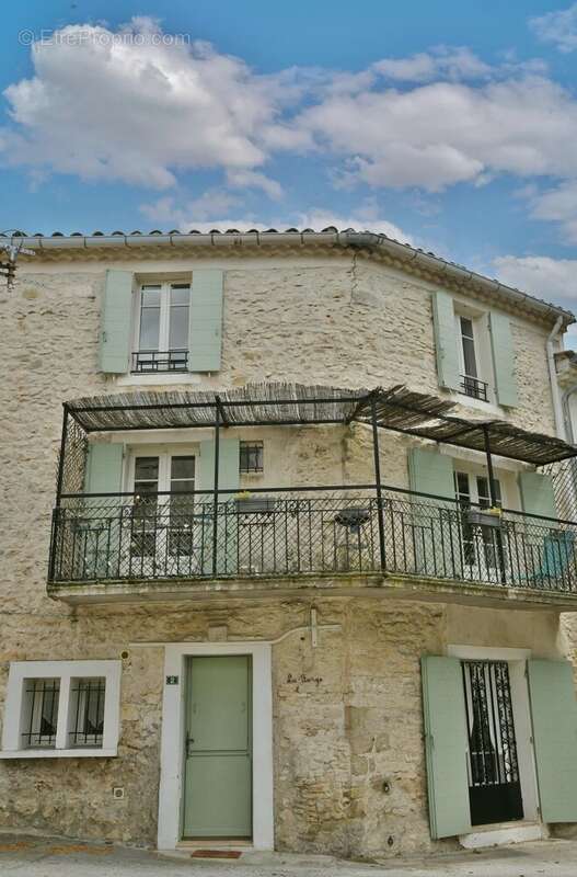 Maison à UZES