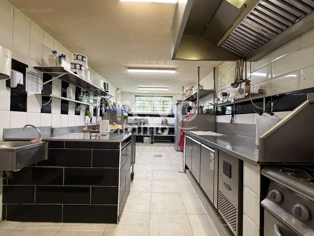 Restaurant à Ambérieux-en-Dombes - photo 4