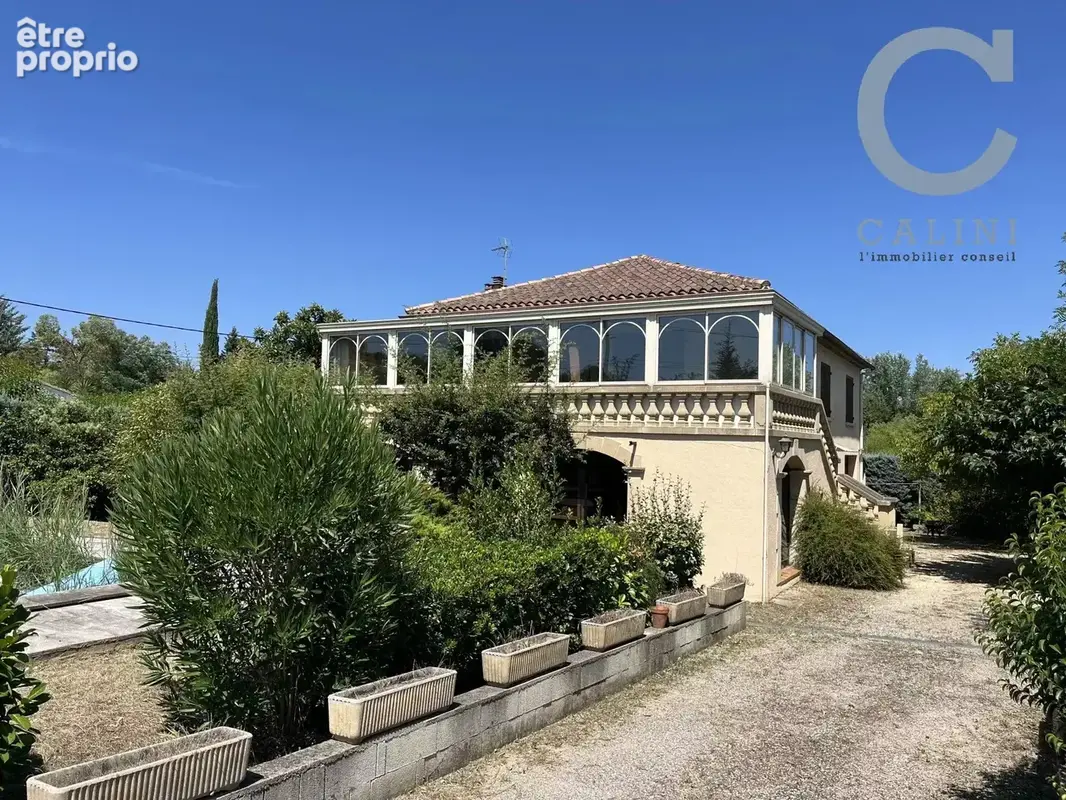 Villa 200 m2 hab. sur 1762 m2 de terrain - photo 1