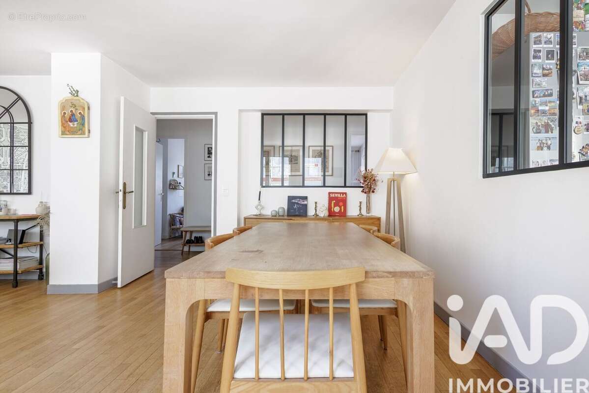 Photo 4 - Appartement à VERSAILLES