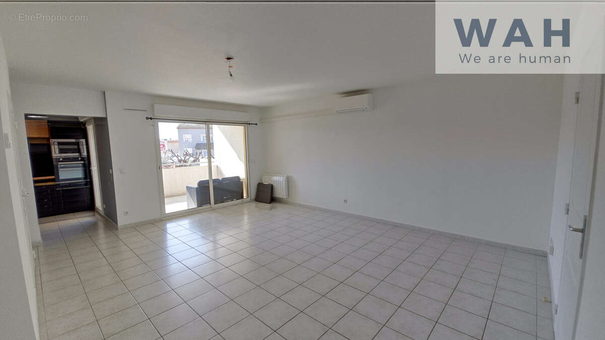 Appartement à LUNEL