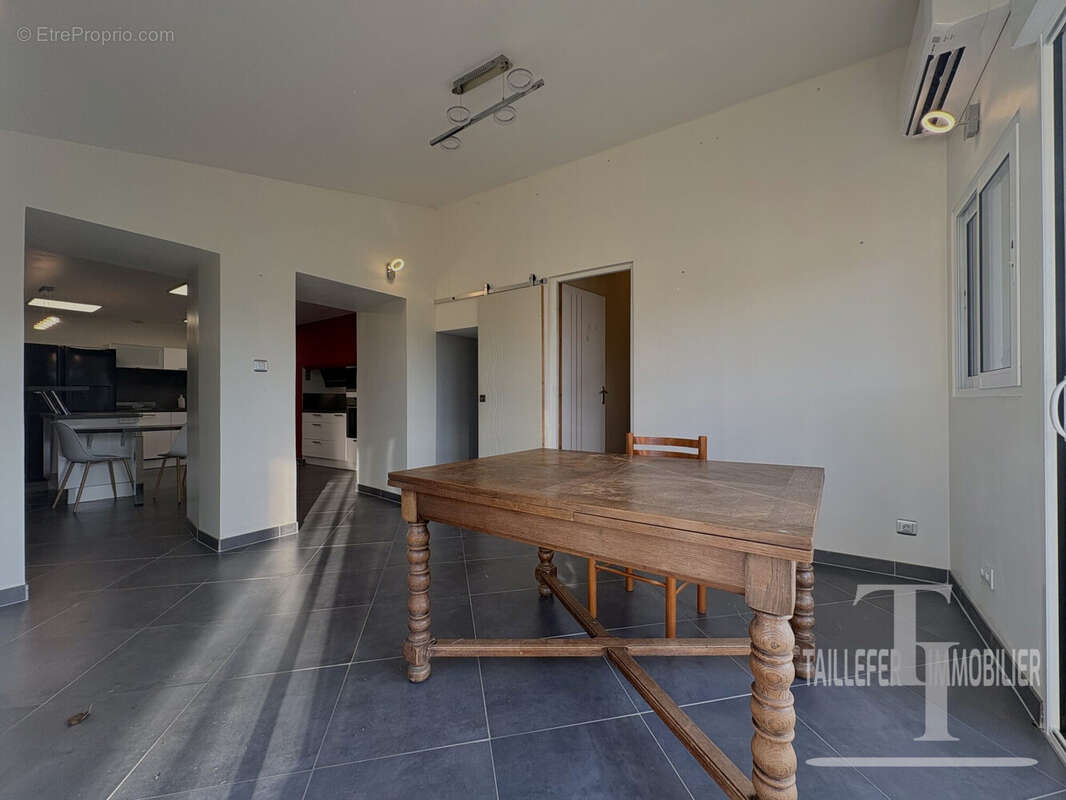 Maison à COULOUNIEIX-CHAMIERS