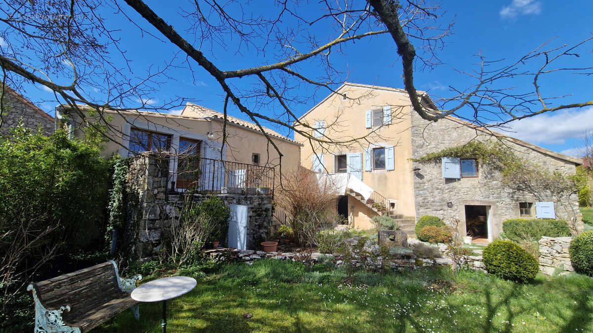 Maison à CAMPESTRE-ET-LUC