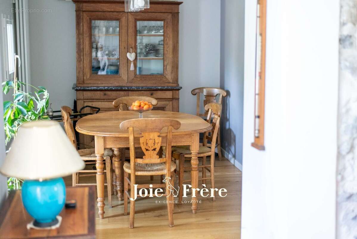 Maison 157 m² à Saint-Jorioz  - photo 8