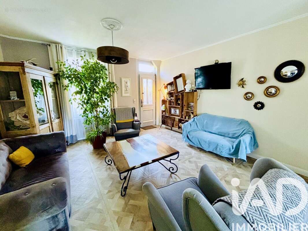 Photo 2 - Maison à MARGNY-LES-COMPIEGNE