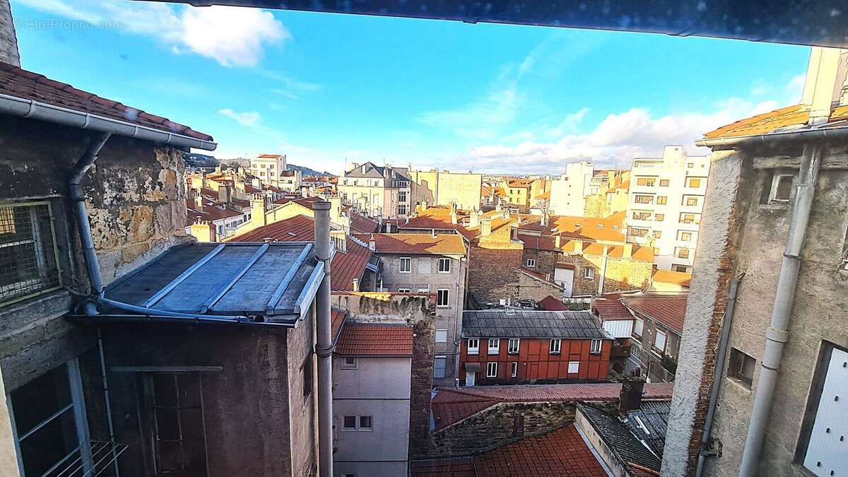 Appartement à SAINT-ETIENNE