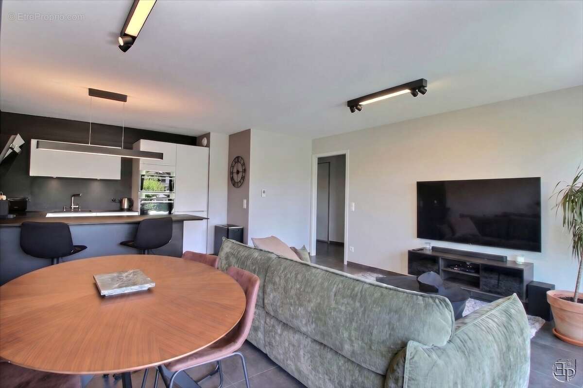 Appartement 66 m² à Beaumont  - photo 4