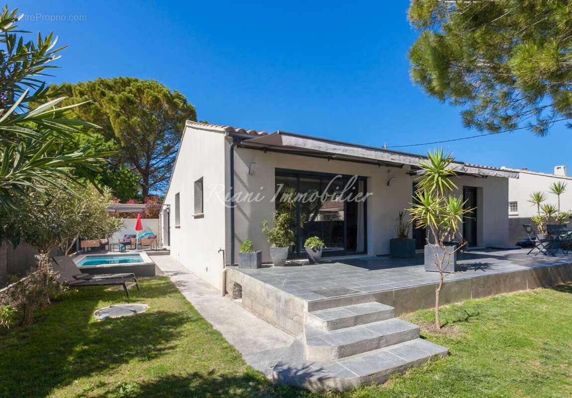 Maison 4 pièces 102 m² à vendre à L'isle-Sur-La-Sorgue (84800) - photo 4