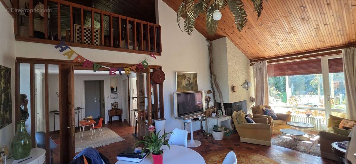 Maison à BUXEROLLES