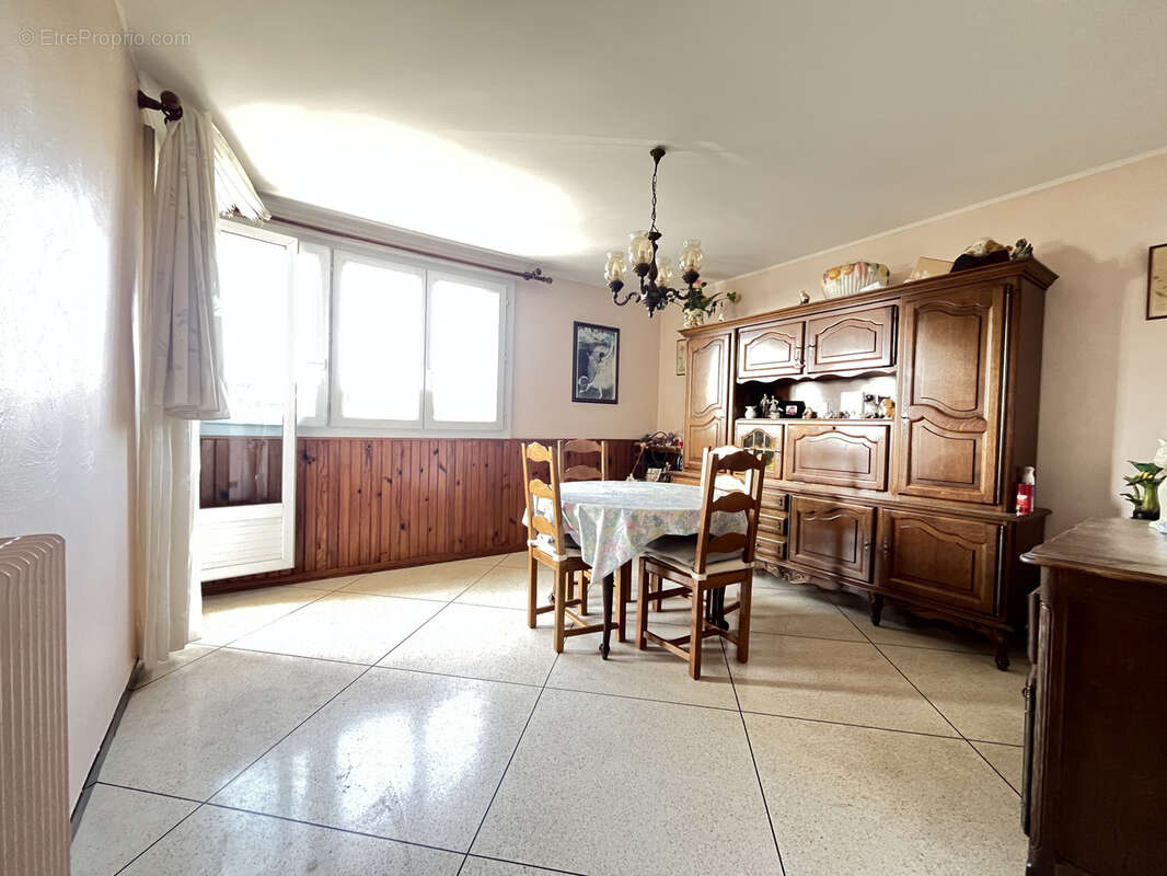 Appartement à LES PENNES-MIRABEAU