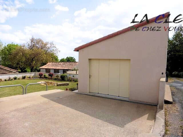 Maison à L&#039;ABSIE