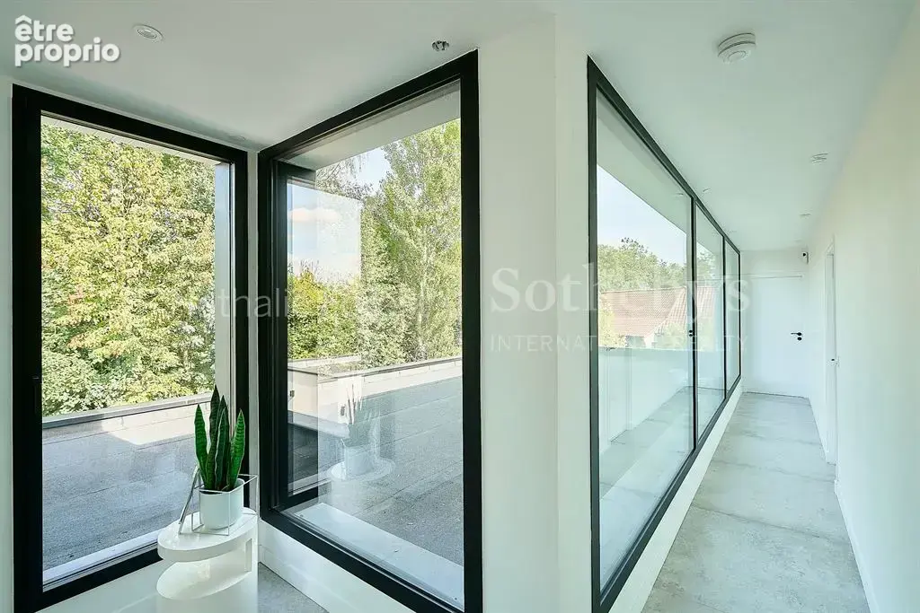 Mouvaux résidentiel , splendide maison cubique , 5 ch , bureau , garage sur 1344 m2 de terrain . - photo 15