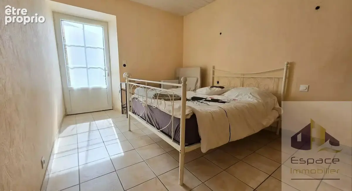 Maison en pierre de 102m²,1012m² de parcelle - photo 12