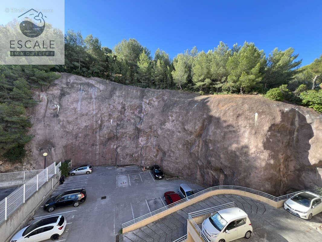 Vente type 2 cabine + garage en sus quartier mont saint-clair a sete - photo 2