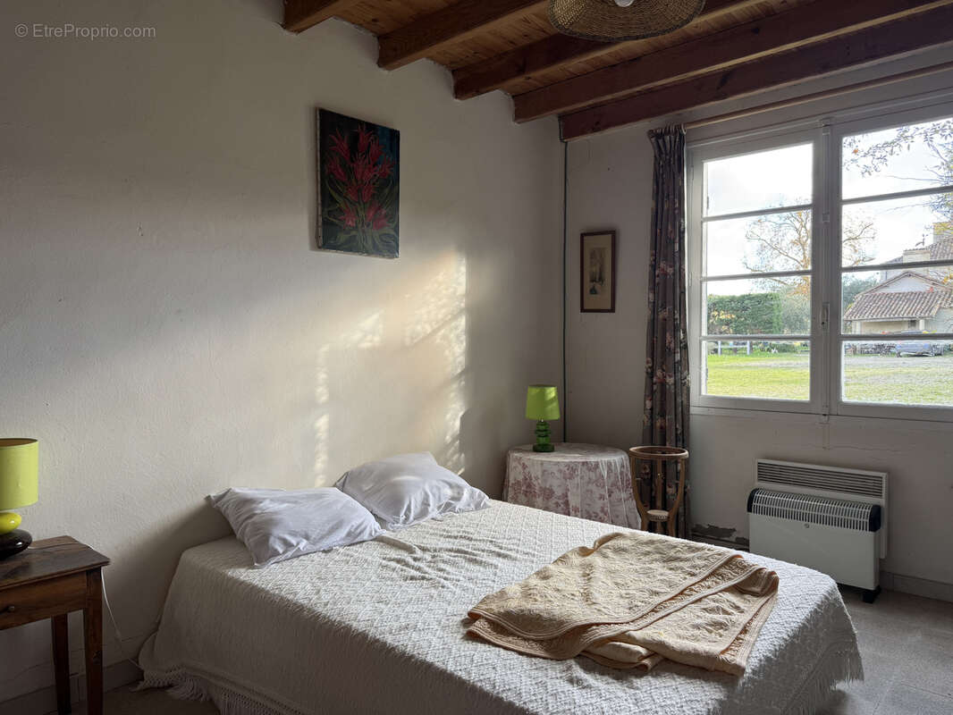 Maison de maitre avec dépendances et piscine au calme sur 11ha à Castelnau d’Auzan Labarrère - photo 25