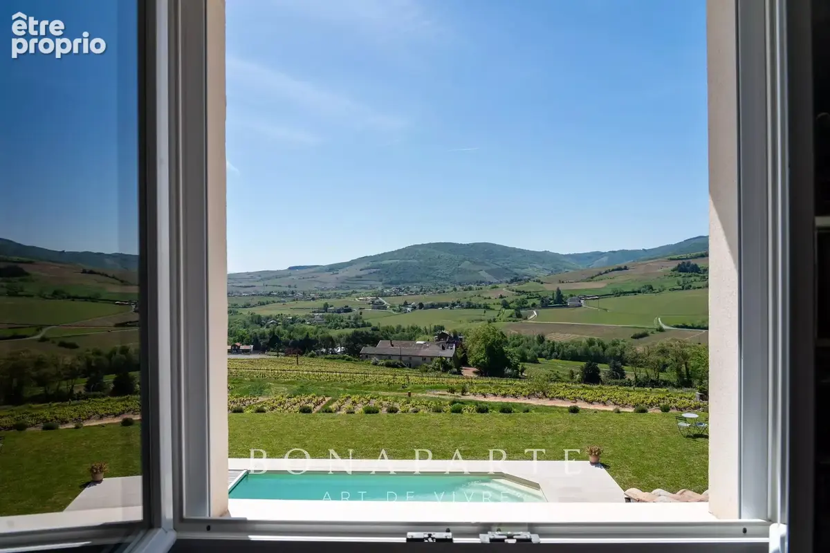 Beaujolais / au coeur des vignes - villa d’exception - 7 chambres – renovation de haut standing - vue panoramique - photo 17