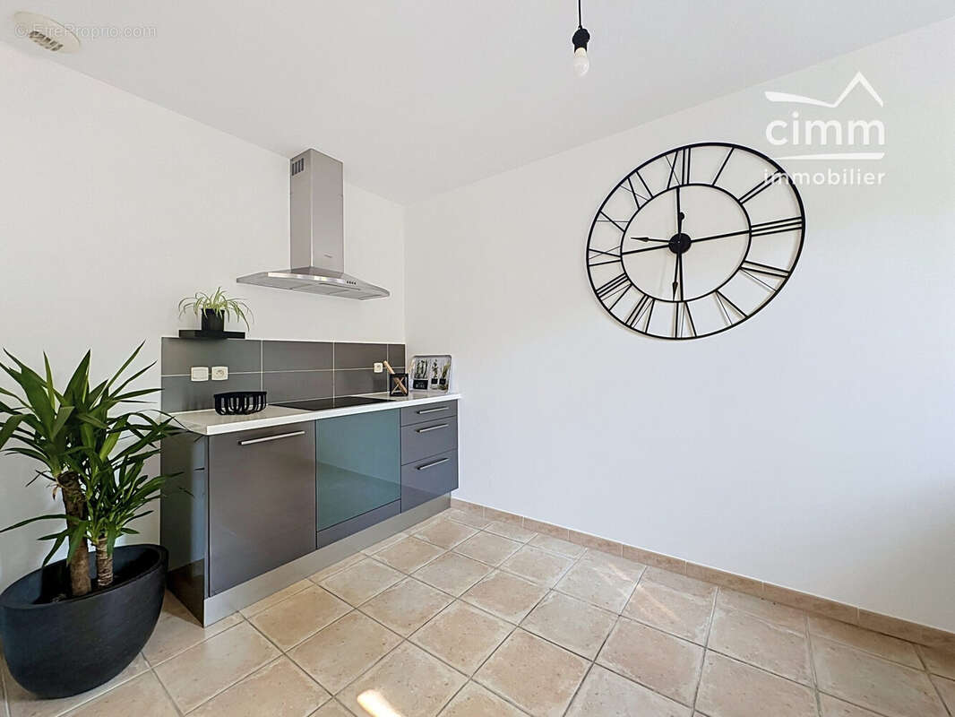 Maison 90 m² à Mazan  - photo 5