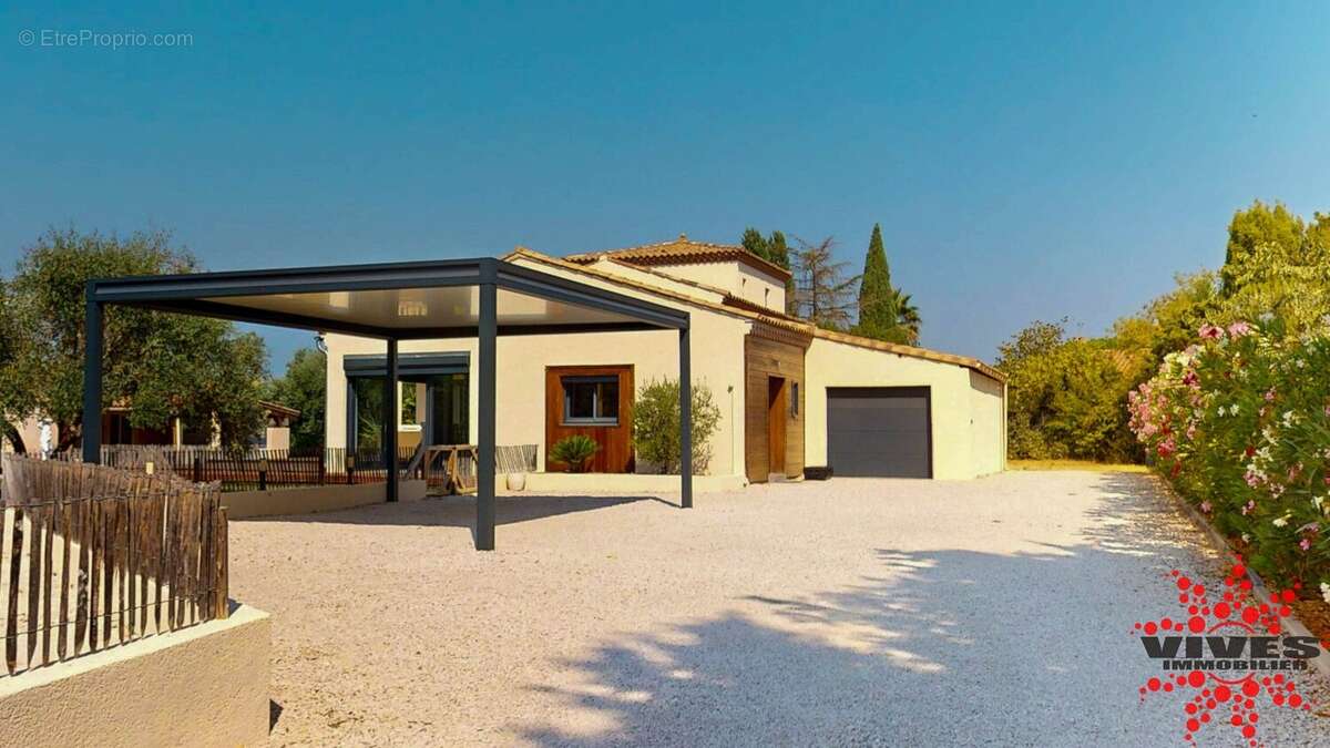 Villa d'exception T6 sur 2450m2 - photo 2