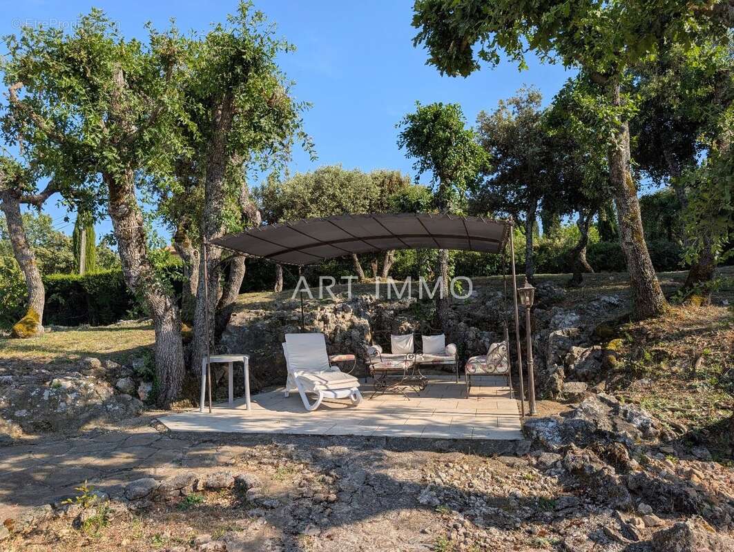 Propriete avec piscine et vues panoramiques - photo 14