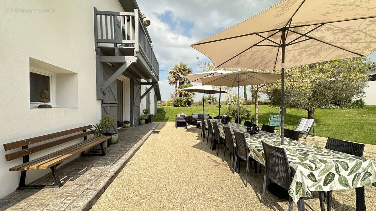 Propriété de caractère rénovée  312 m²  5 chambres  Piscine  À moins de 10 km de Capbreton - photo 34