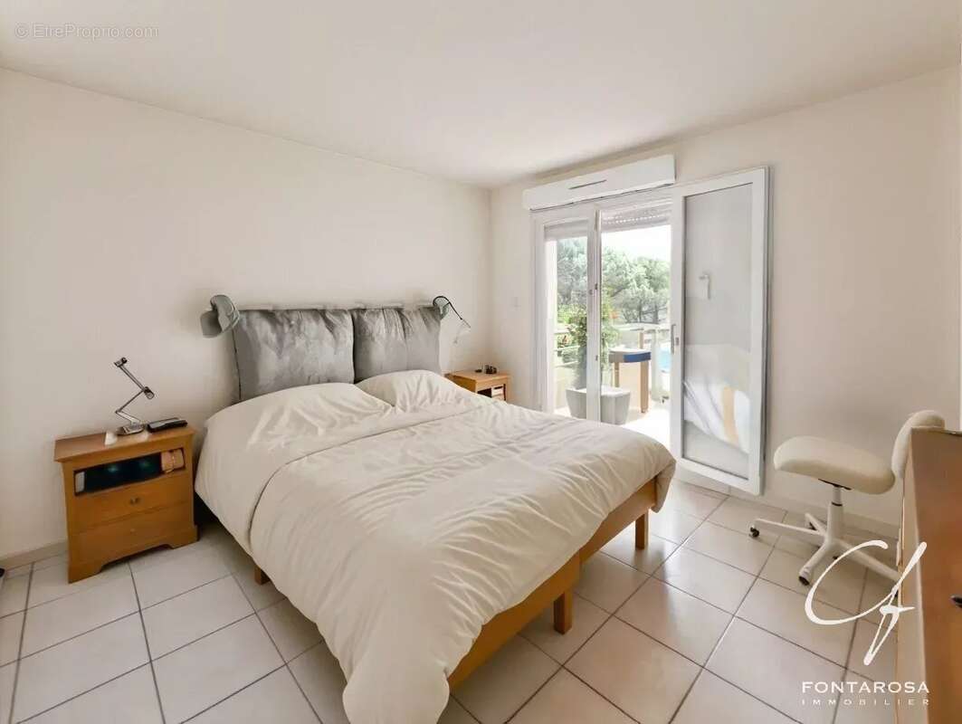 Appartement à FREJUS