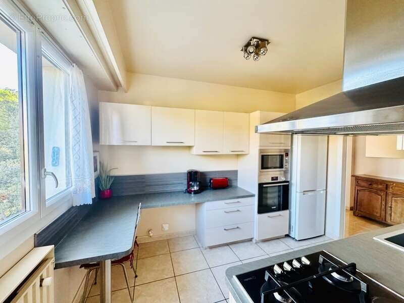 Appartement à MARSEILLE-9E