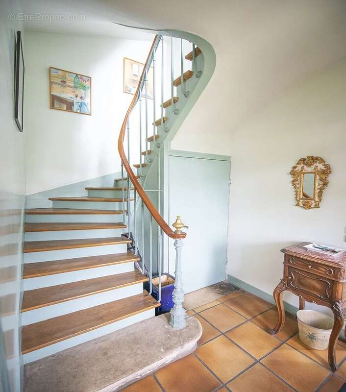 Maison à SAINT-MAUR-DES-FOSSES