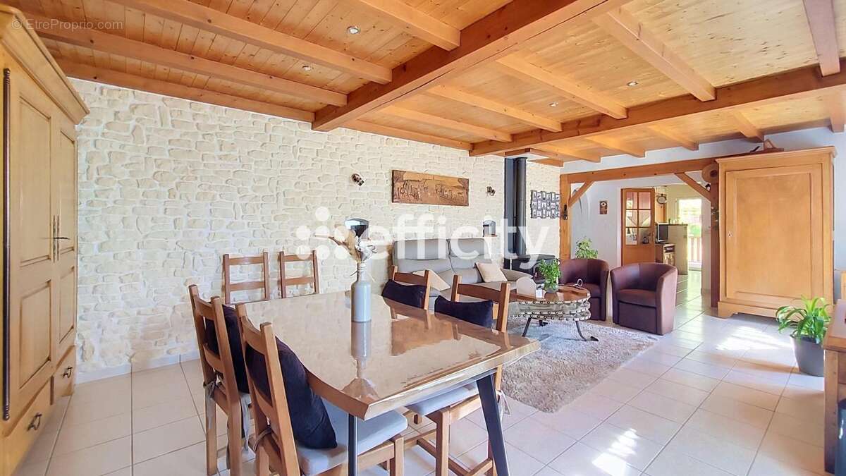 Maison traditionnelle - photo 2