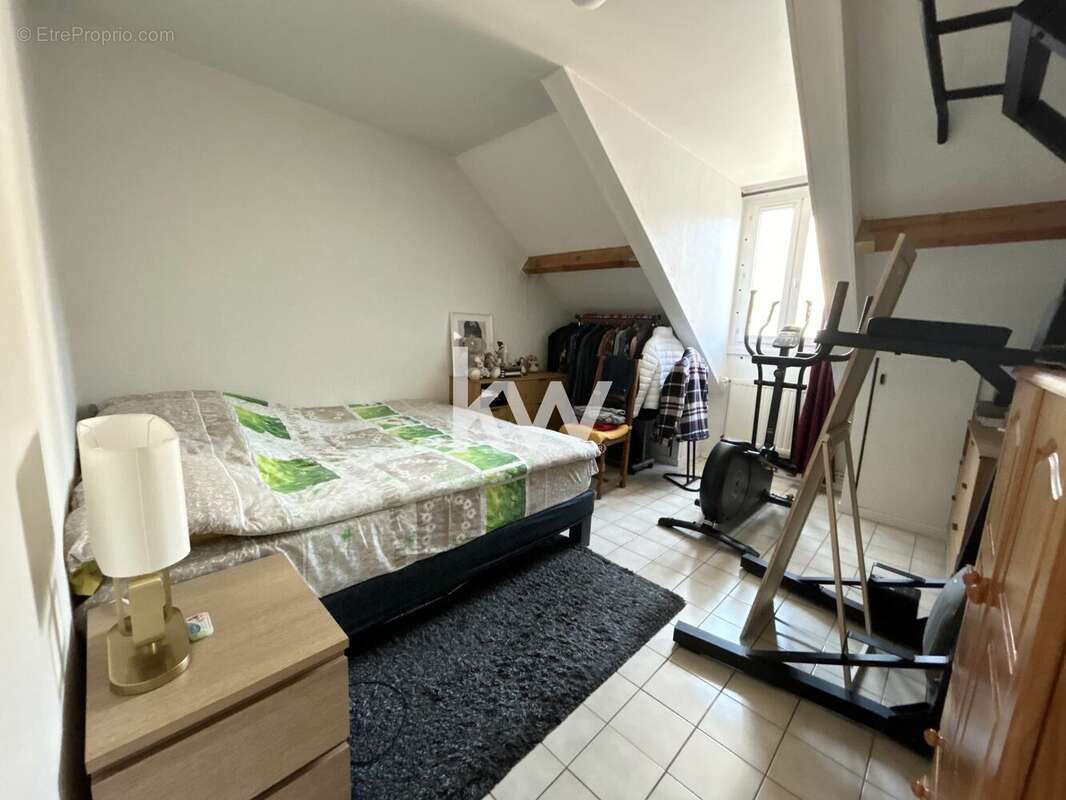 Appartement à MENNECY
