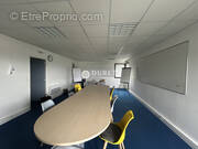 Commerce à MONTAIGU