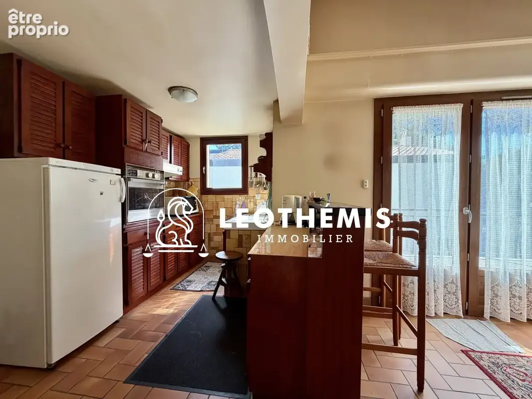 Maison 6 pièces 138 m² à vendre à La Tremblade (17390) - photo 5