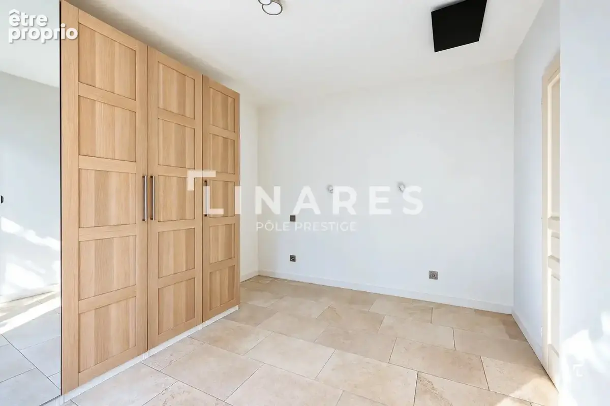 LES BASTIDES – Maison plain-pied de 150m2 - Piscine - Terrain 2000m2 - 13100 Aix-en-Provence/Puyricard - photo 17