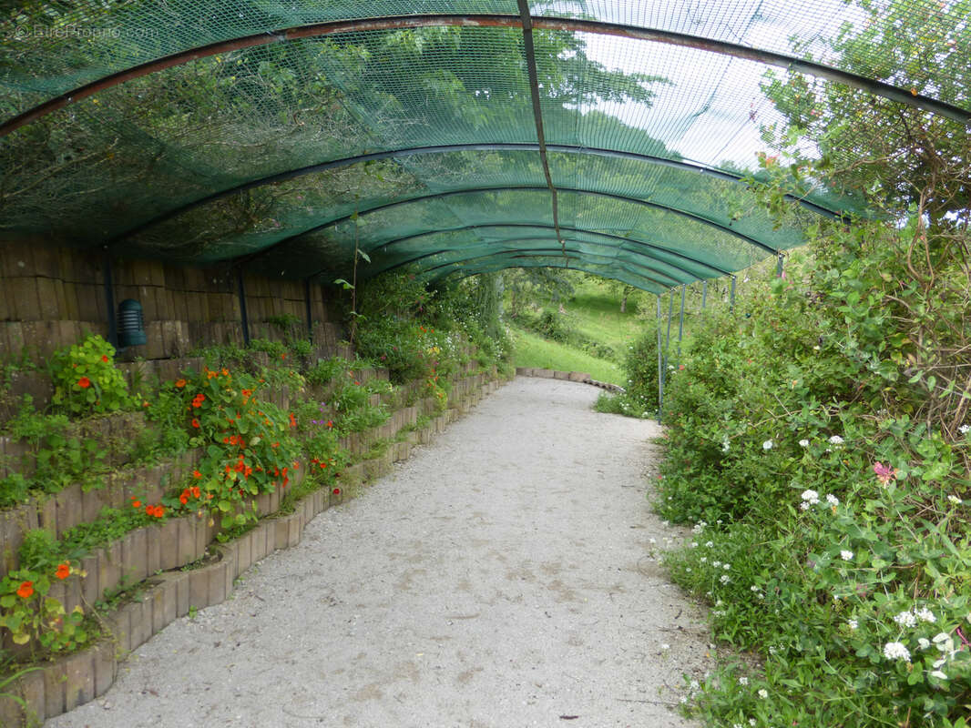 Maison à LAVAL-DE-CERE