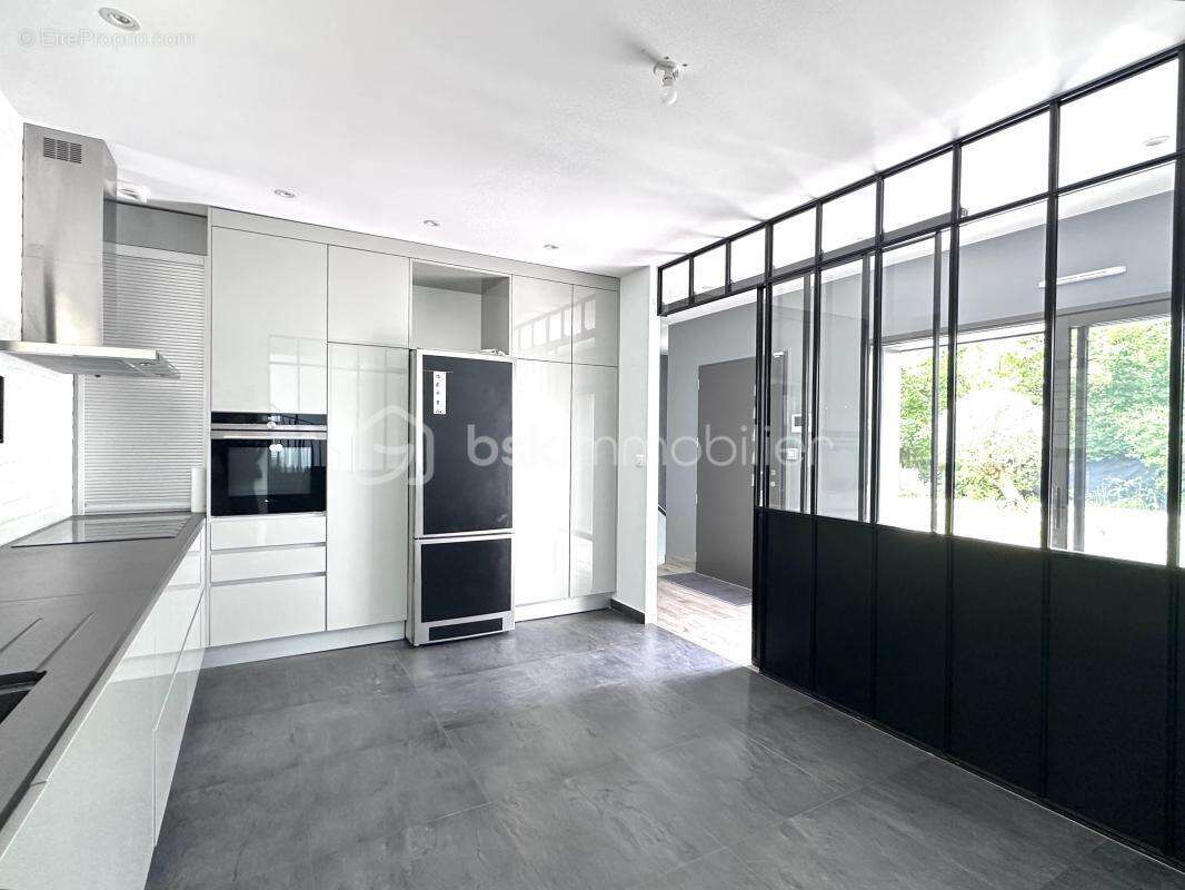 Maison à SAINT-GERMAIN-EN-LAYE