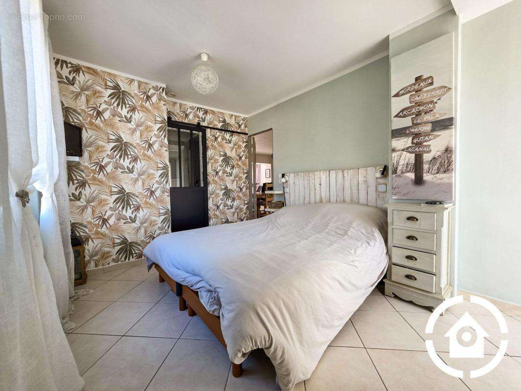 Maison Individuelle avec Piscine et Grand Jardin - Plain-Pied - photo 13
