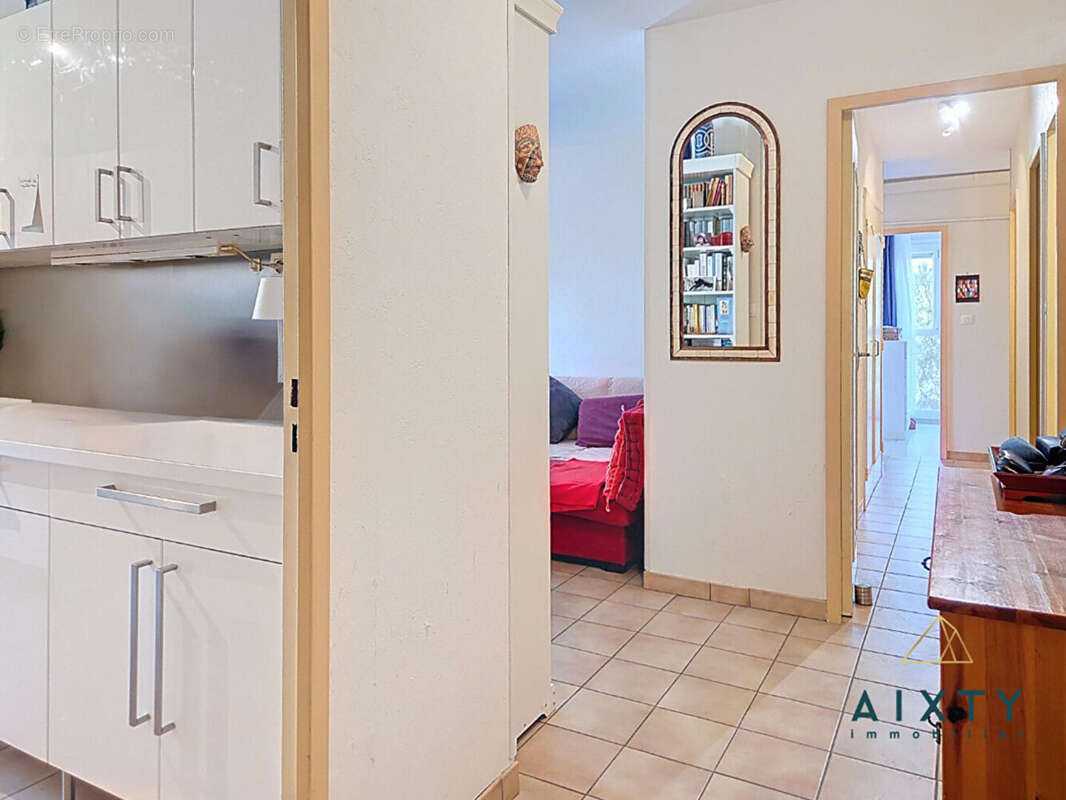 Appartement à MARSEILLE-12E