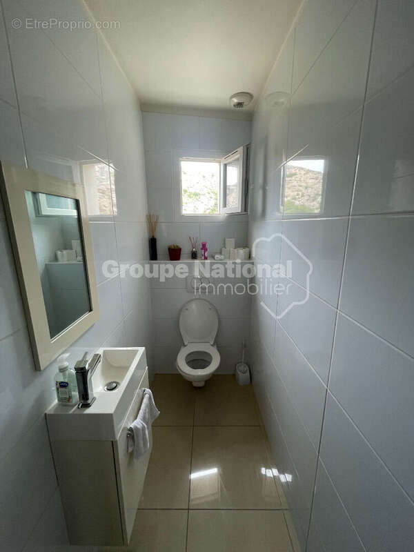 Appartement à CARRY-LE-ROUET