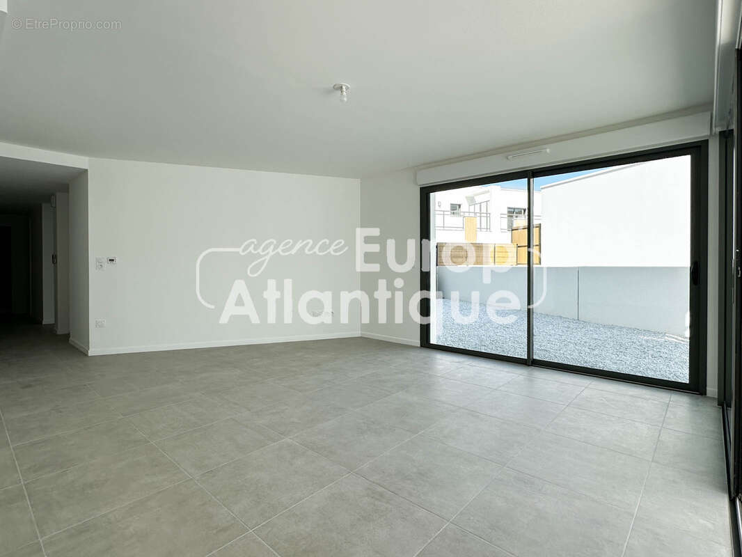 Appartement à LES MATHES