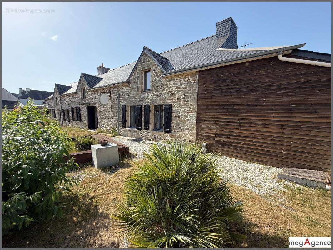 Longère de charme + gîte dans la vallée du Blavet - photo 2