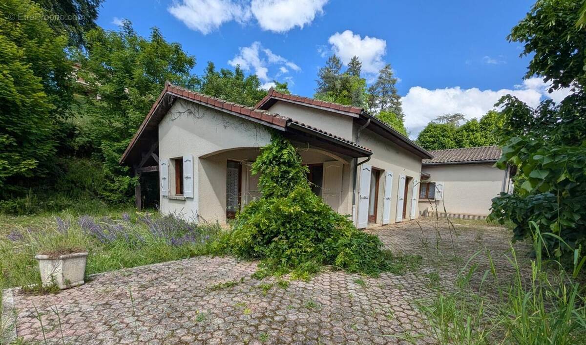 Maison à LA COTE-SAINT-ANDRE