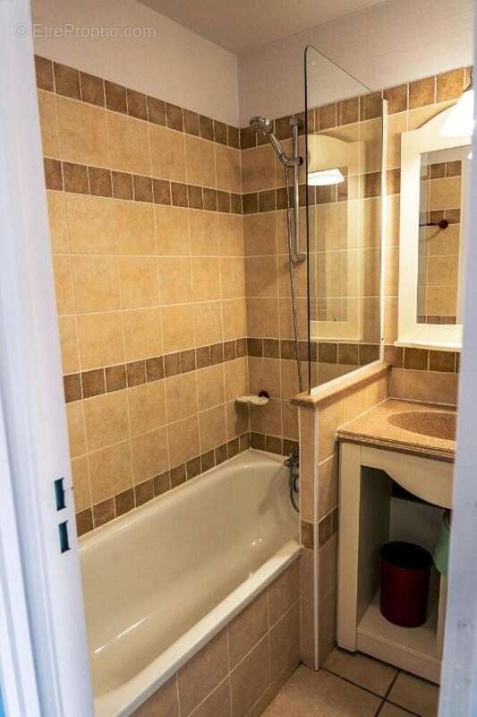 Photo 6 - Appartement à GROSPIERRES