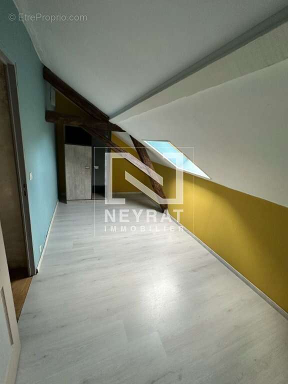 Appartement à MONTCHANIN