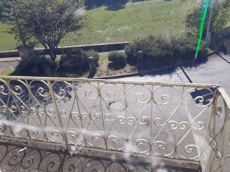 Maison à LIMOGNE-EN-QUERCY