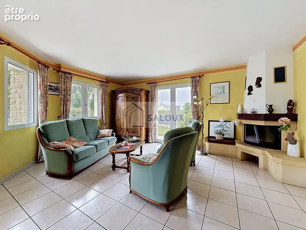 Noyal-Muzillac - centre bourg, Maison T5 de 119 m² - photo 4