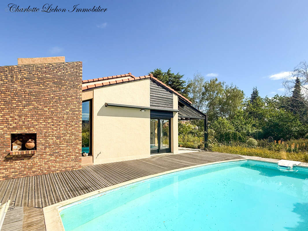 Maison à PONT-DU-CHATEAU