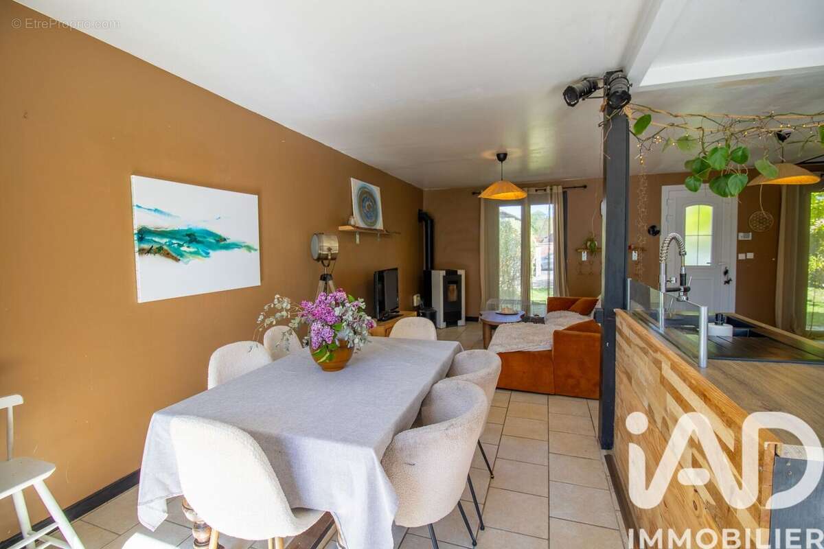 Photo 8 - Maison à TRACY-LE-VAL