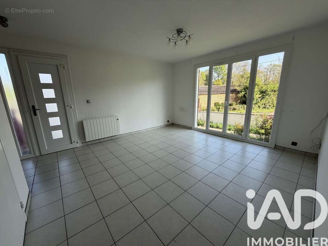 Photo 3 - Maison à COMMES